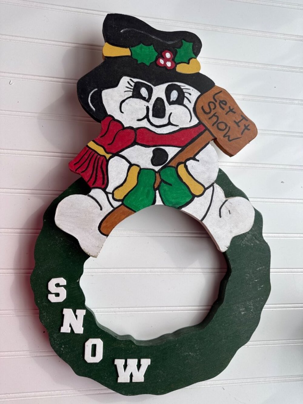 Vintage Snowman Christmas Wreath Wood Door Decor Let It Snow Holiday Sign